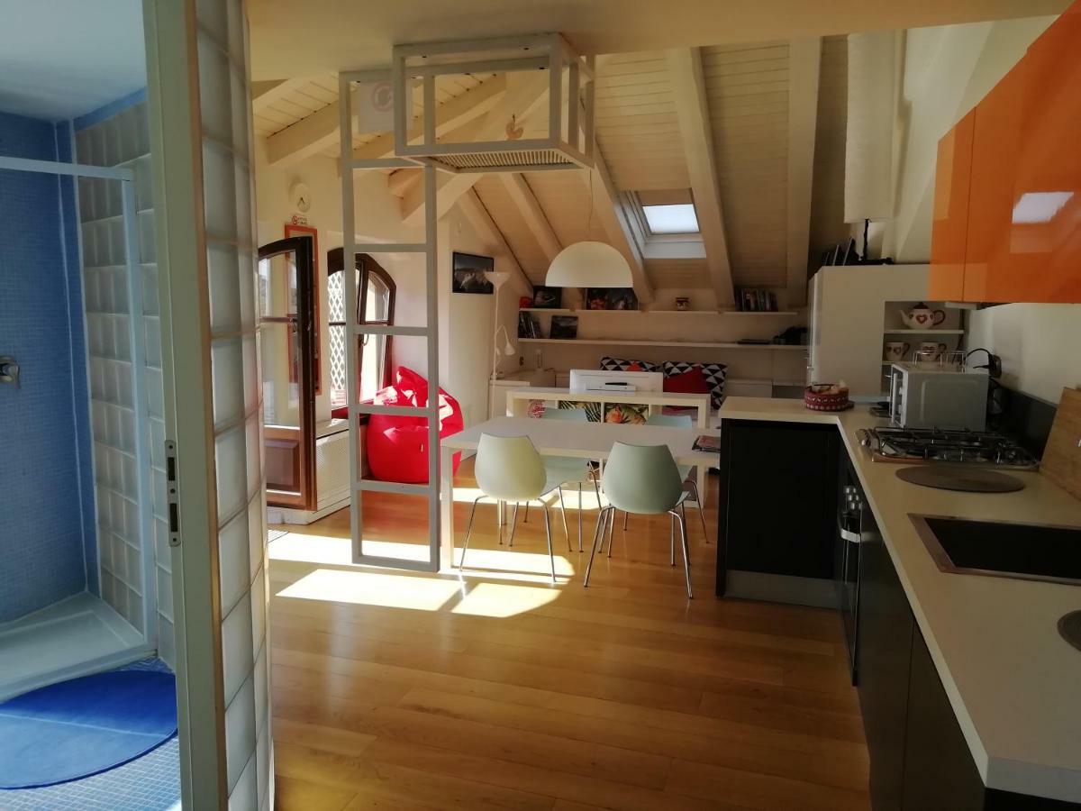 Mansarda Del Sole, Nel Cuore Di Aosta Exterior foto
